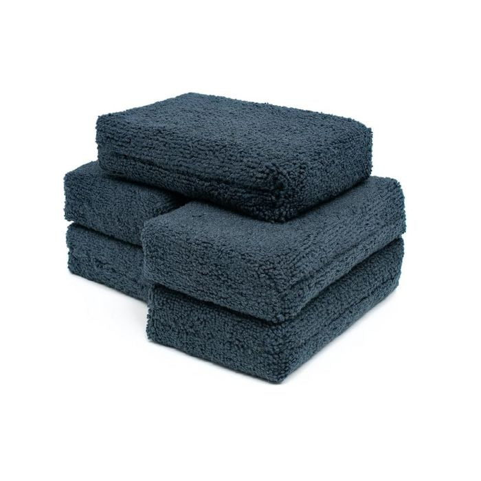 microfiber-applicator-hero_6701e480-16a0-45f8-91a4-4f5412994603